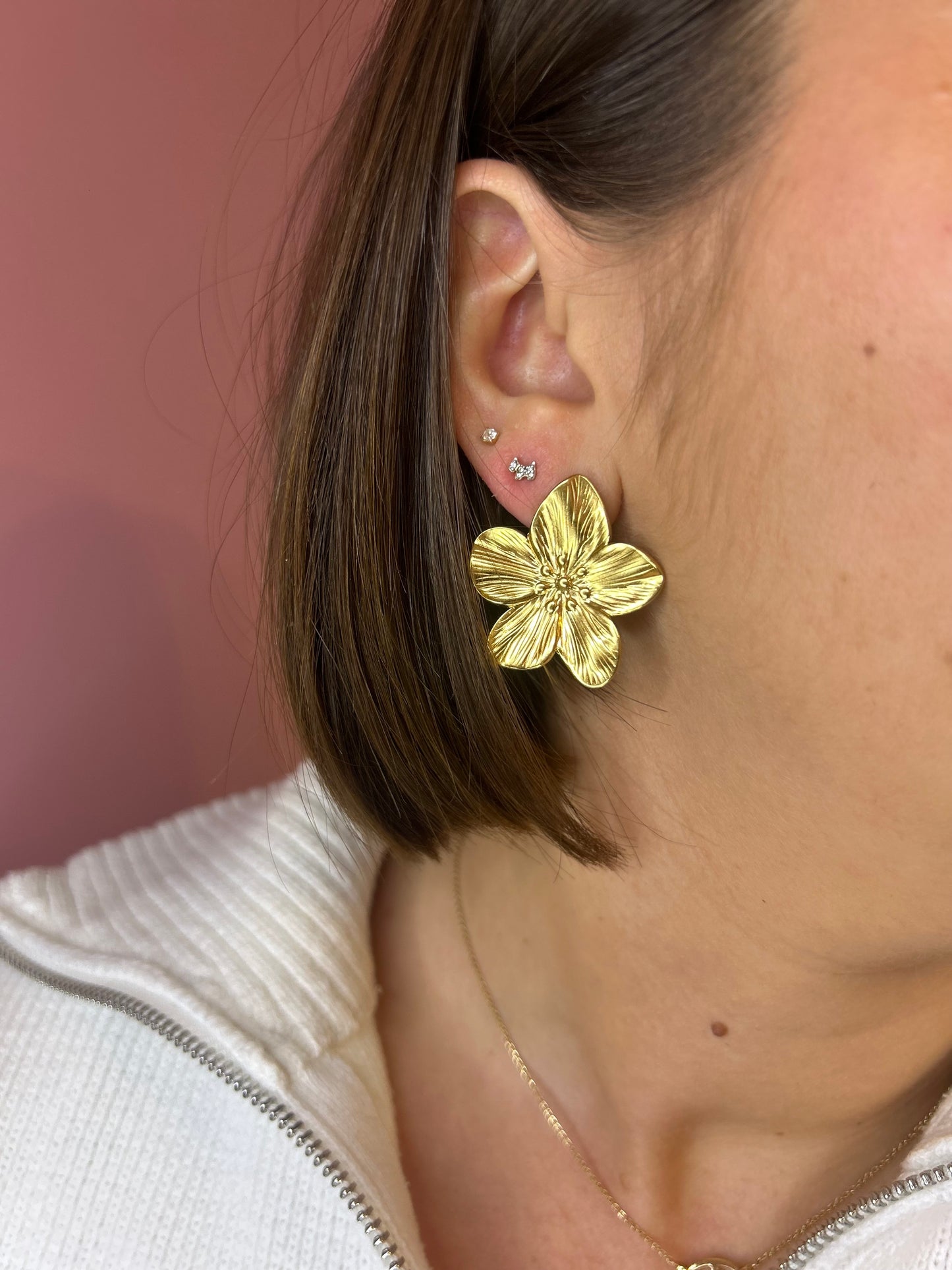 Boucles d'Oreilles Camélia en Acier Doré | Théia Bijoux