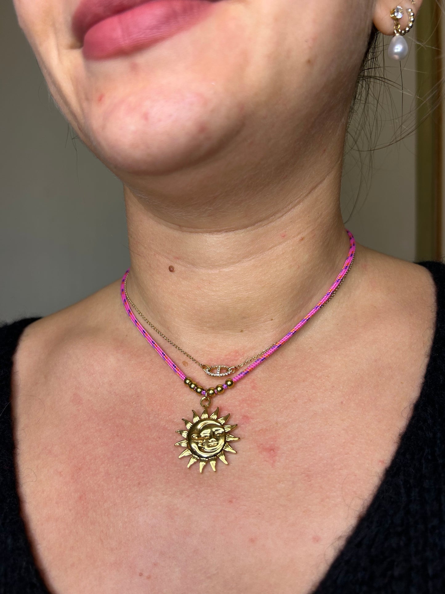 Collier kordóni rose
