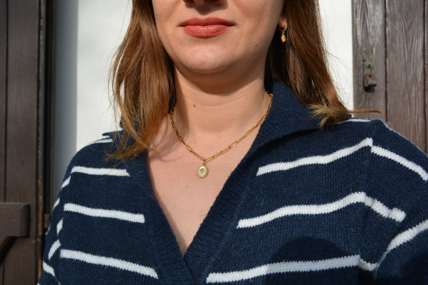 Collier Thais