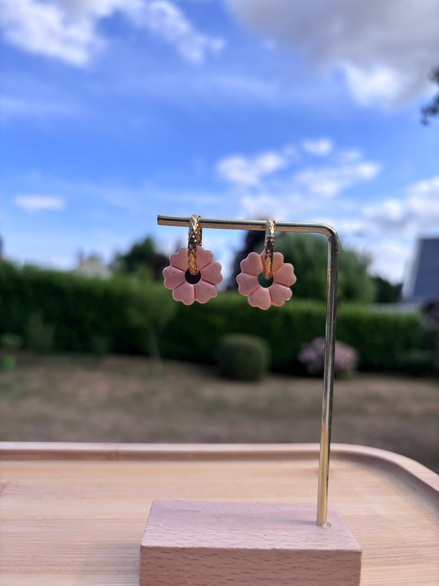 Créoles Camélia pêche | Théia Bijoux