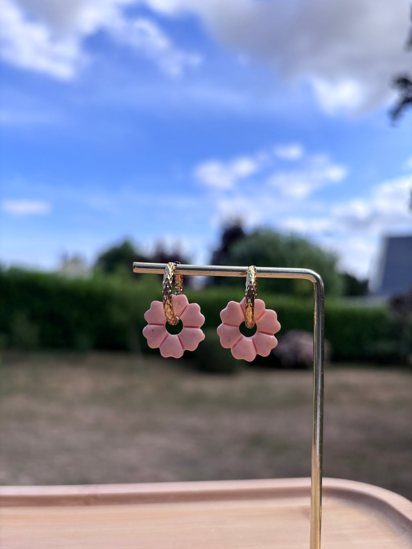 Créoles Camélia pêche | Théia Bijoux