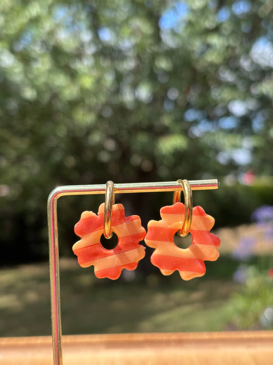 Créoles Lila rayée orange | Théia Bijoux