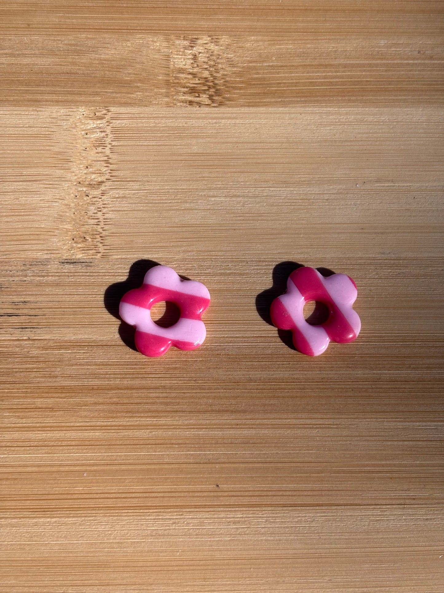 Créoles Margarita rayées rose | Théia Bijoux
