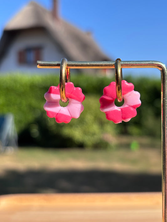 Créoles Camélia rayées roses | Théia Bijoux