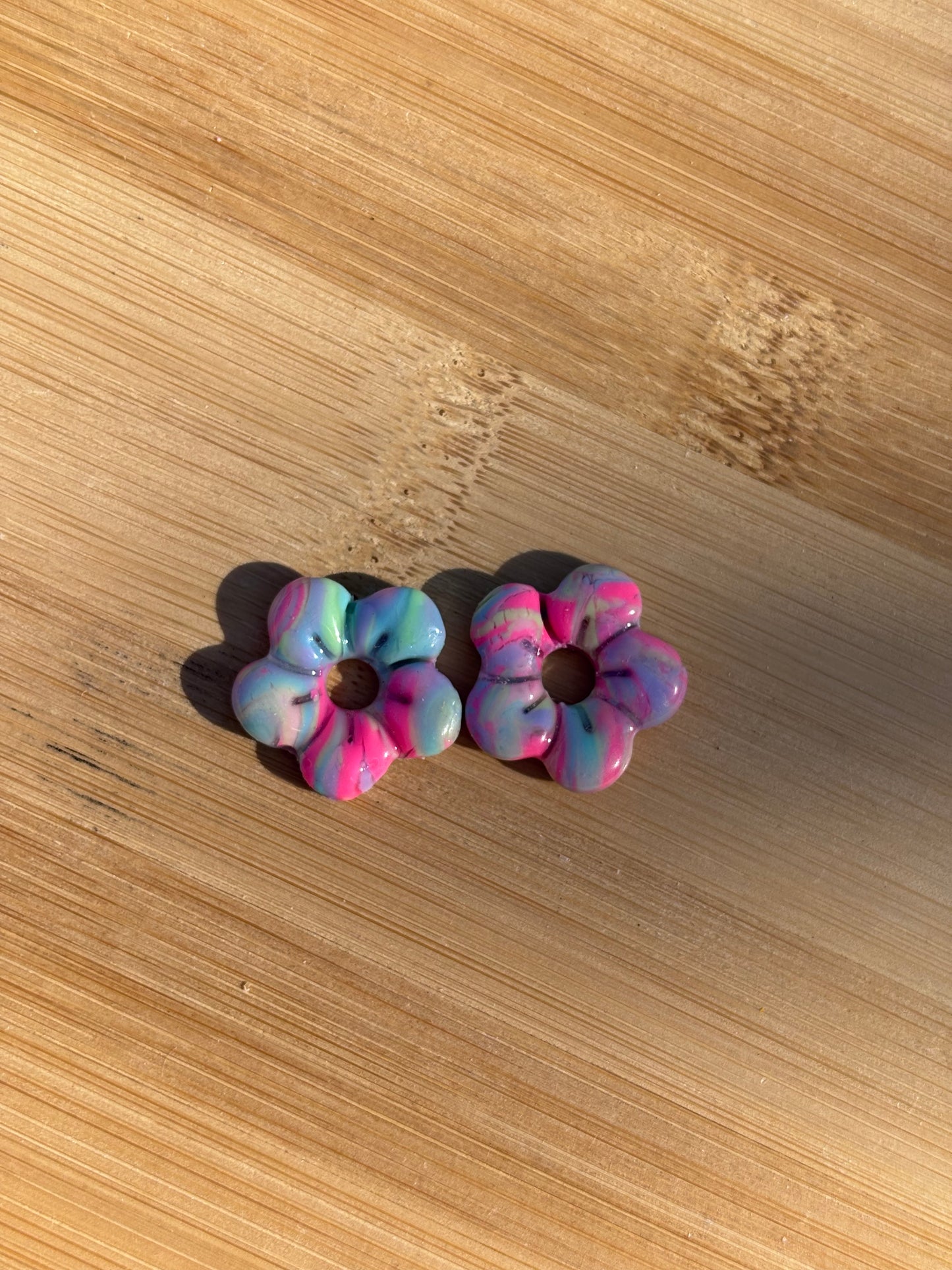 Créoles Capucine pastel | Théia Bijoux