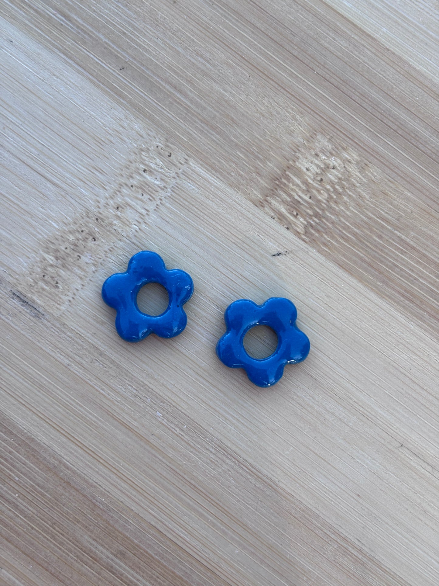 Créoles Mini Margarita bleu canard | Théia Bijoux