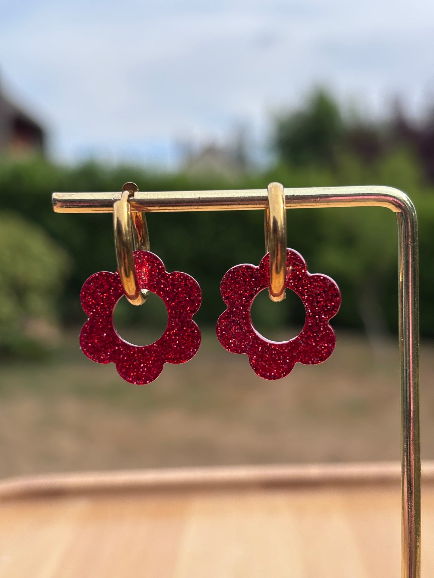 Créoles Margarita rouge pailletté | Théia Bijoux