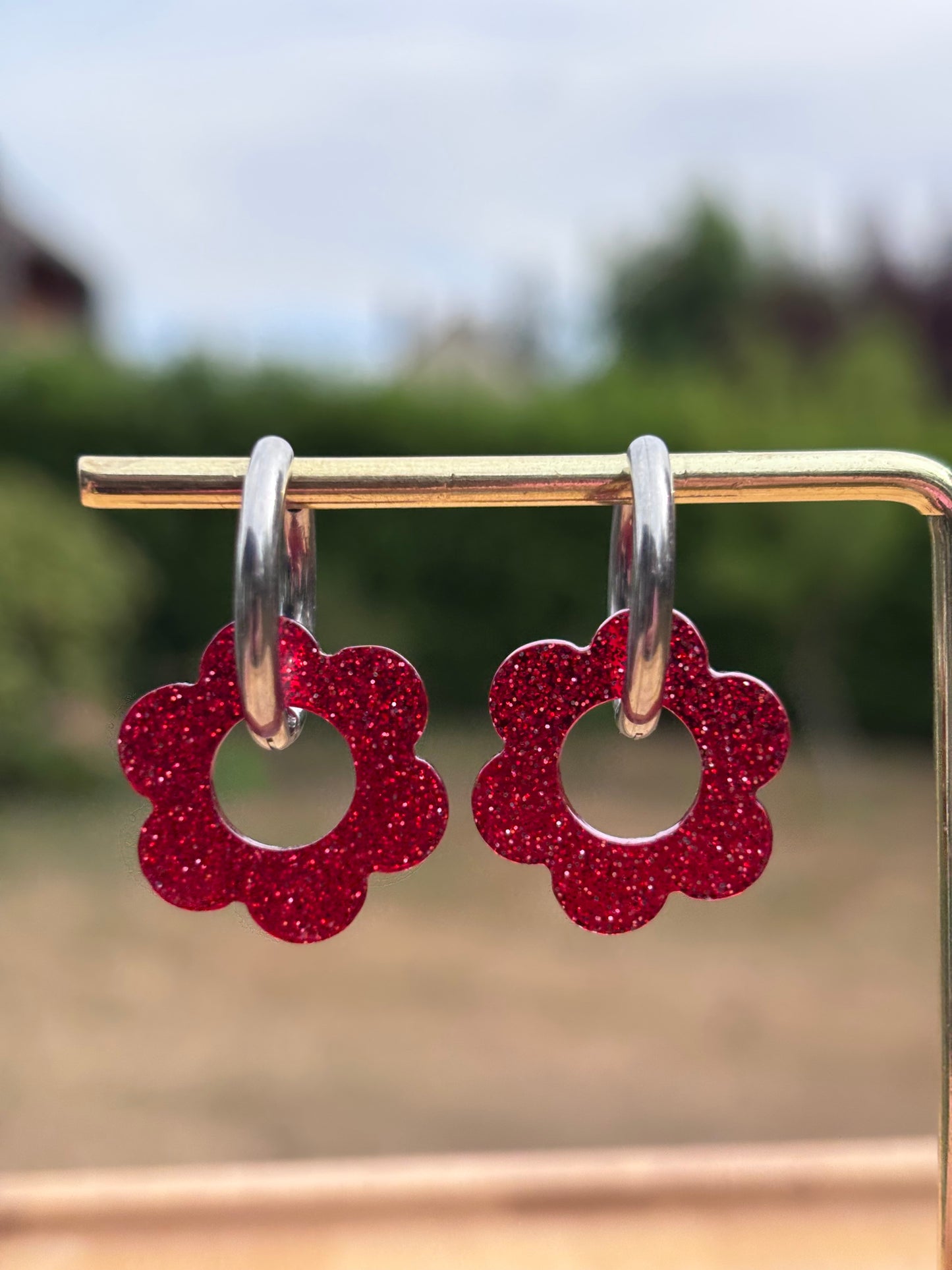 Créoles Margarita rouge pailletté | Théia Bijoux