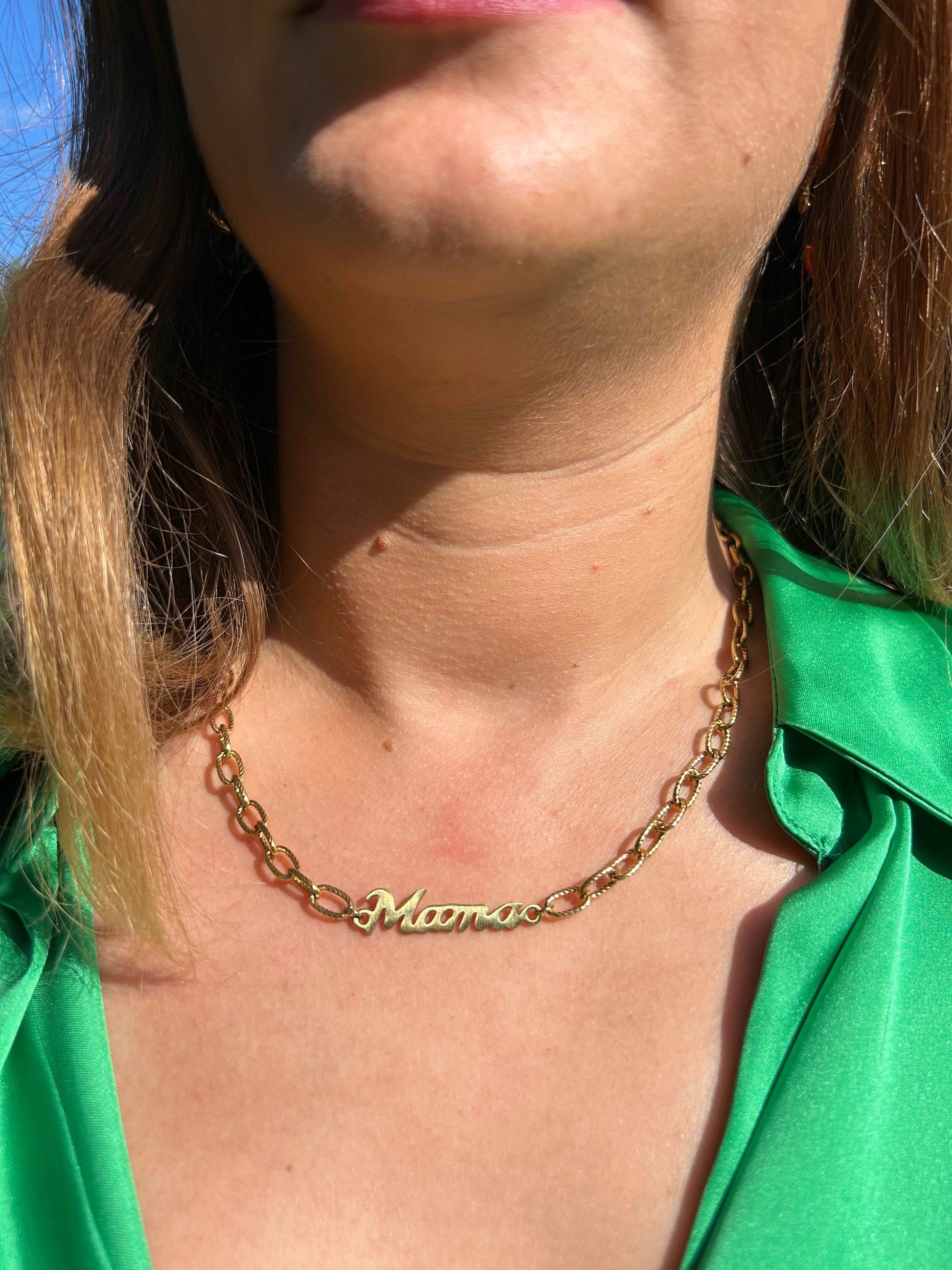 Collier mama