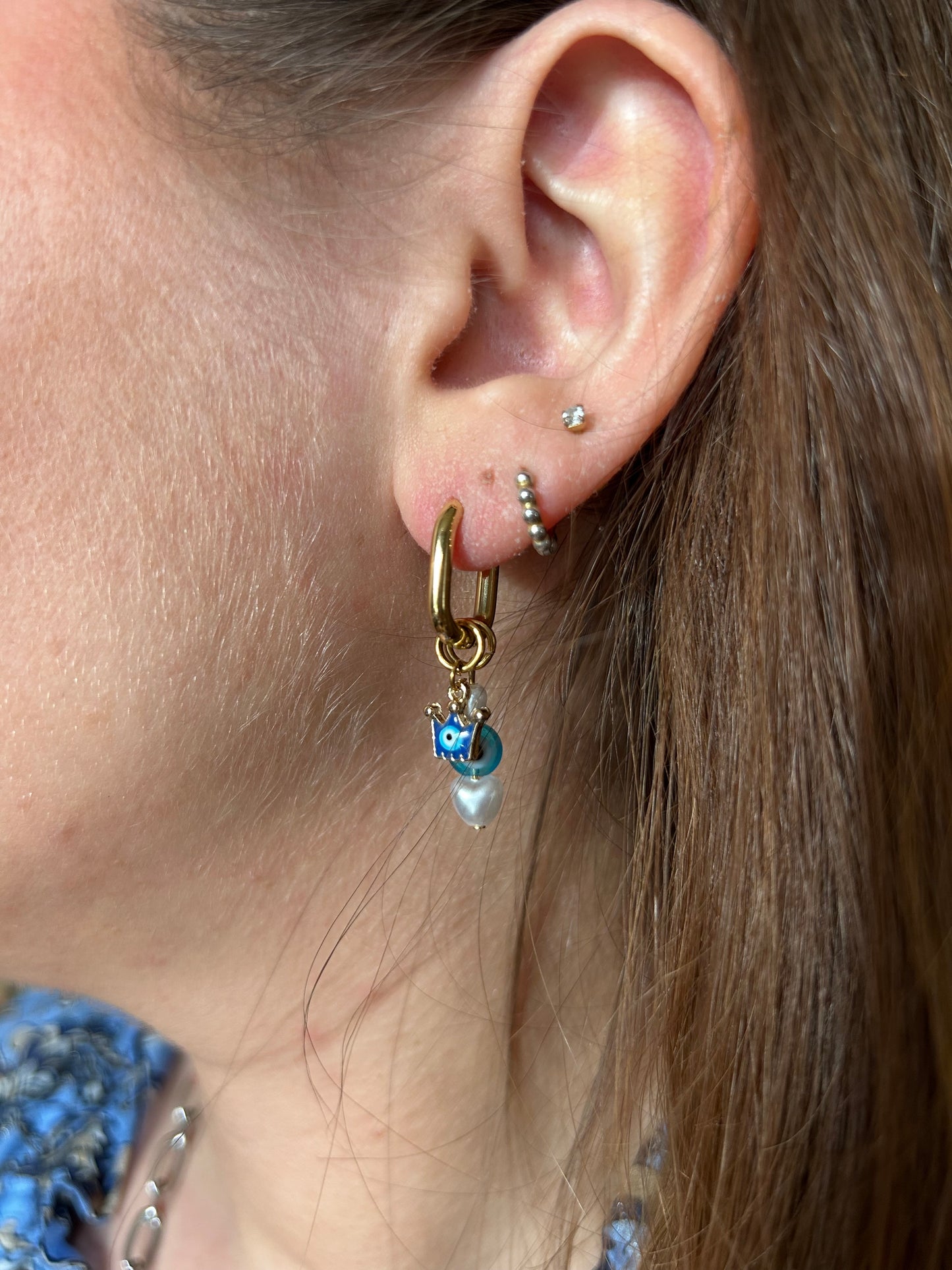 Boucles d’Oreilles Máti avec Pendentifs Œil Bleu et Perle | Théia Bijoux